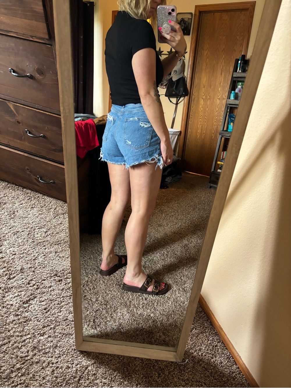 American eagle high waisted denim shorts - Picture 2 of 3